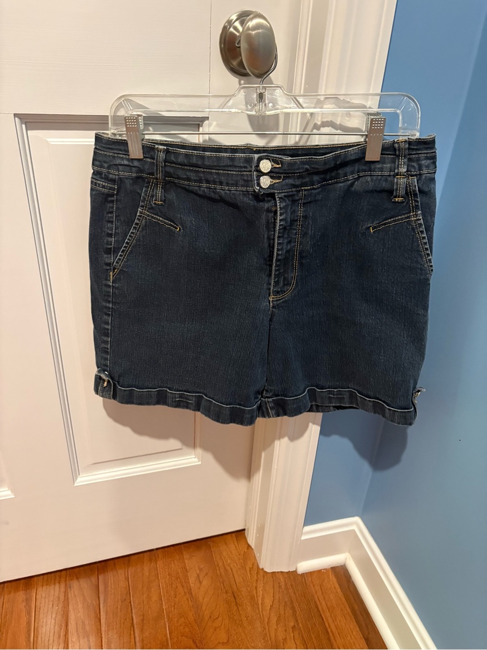Gloria Vanderbilt Dark Blue Denim Shorts